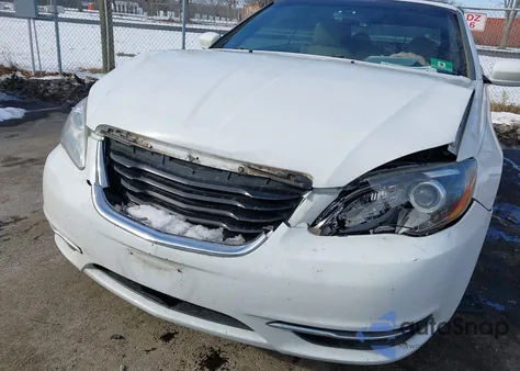 2013 Chrysler 200 Touring from USA, damaged, VIN 1C3BCBEB6DN512008